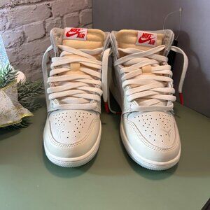 AIR JORDAN 1 RETRO HIGH OG GS (4Y)